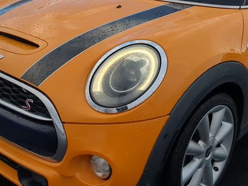 Used 2015 MINI Cooper S image 12