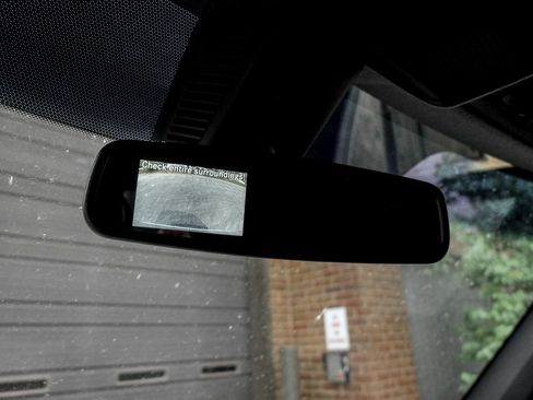 Used 2025 Mercedes-Benz Sprinter 2500 image 16