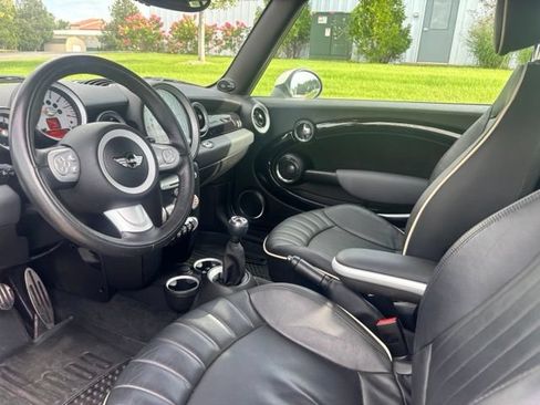 Used 2010 MINI Cooper John Cooper Works FWD image 9