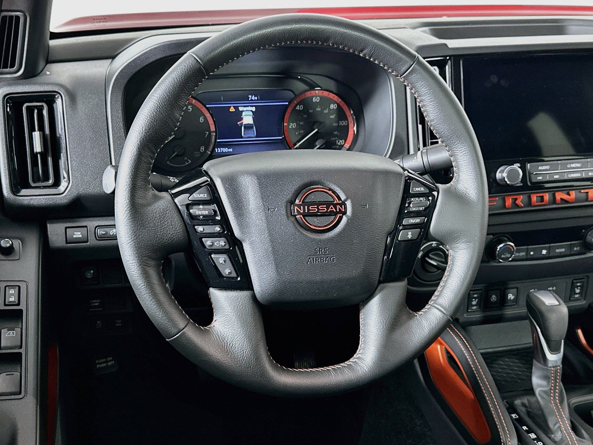 Used 2026 Nissan Frontier PRO-4X AWD/4WD image 18