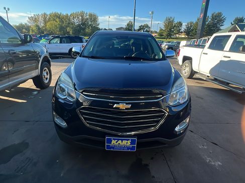 Used 2017 Chevrolet Equinox Premier w/ Enhanced Convenience Package image 2