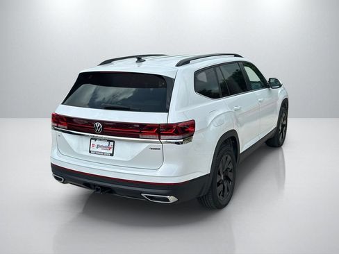 Used 2026 Volkswagen Atlas SE AWD/4WD image 5