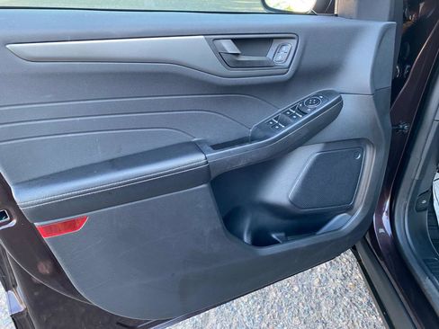 Used 2023 Ford Escape Active FWD image 20