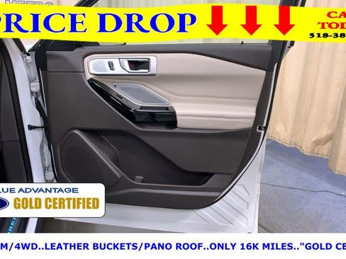 Certified 2023 Ford Explorer Platinum w/ Technology Package image 11