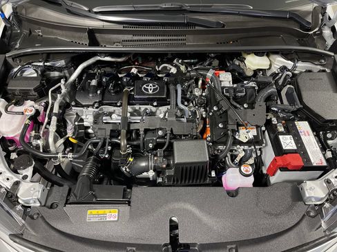 Certified 2026 Toyota Corolla LE w/ Carpet Mat Package (TMS) FWD image 9