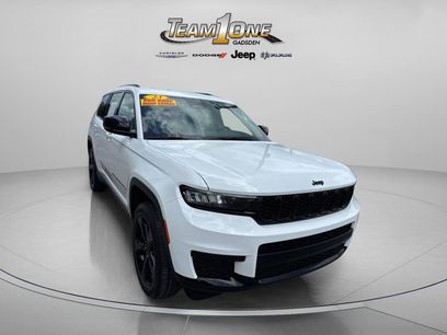Used 2023 Jeep Grand Cherokee L Laredo