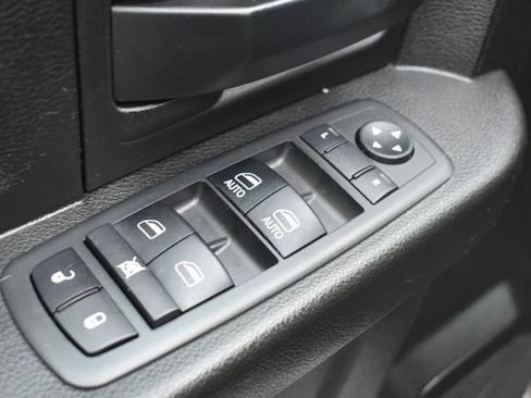 Used 2019 RAM 1500 Express w/ Wheel & Sound Group AWD/4WD image 17