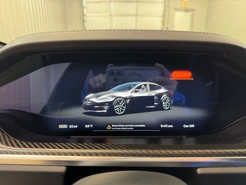 Used 2021 Tesla Model S Plaid image 30