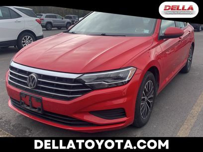 Used 2019 Volkswagen Jetta SE w/ Cold Weather Package