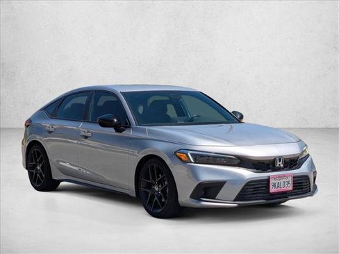 Used 2024 Honda Civic Sport image 3