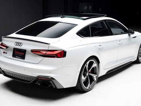 Used 2022 Audi RS 5 Sportback AWD/4WD image 38