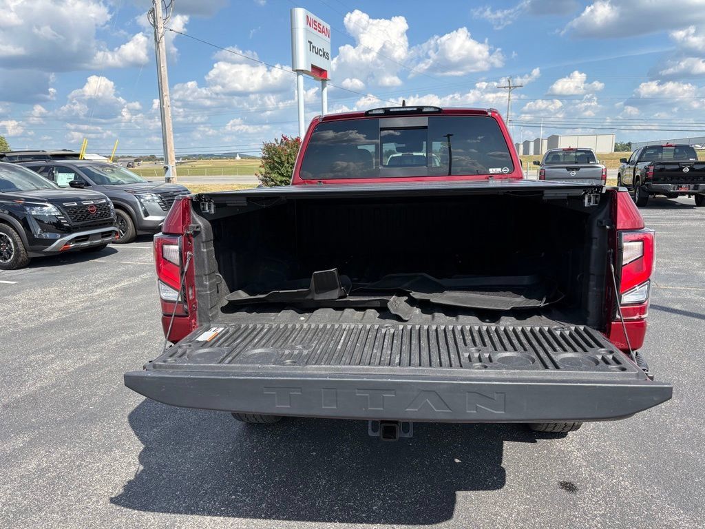 Used 2023 Nissan Titan Platinum Reserve AWD/4WD image 13