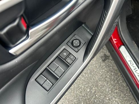New 2025 Toyota RAV4 XLE w/ Convenience Package image 22