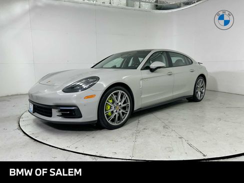 Used 2018 Porsche Panamera 4 Executive image 1