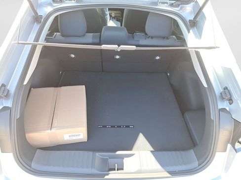 New 2026 Toyota Prius Plug-In Hybrid FWD image 6