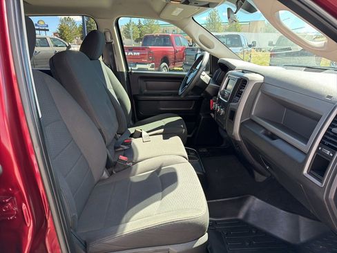 Used 2018 RAM 1500 Express w/ Express Value Package image 44