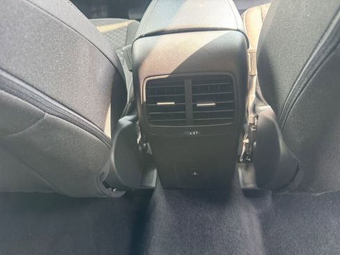 Used 2025 Ford Escape Active image 20