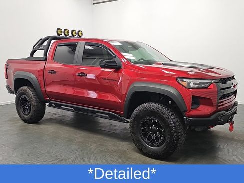 Used 2024 Chevrolet Colorado ZR2 w/ ZR2 Bison Edition AWD/4WD image 2