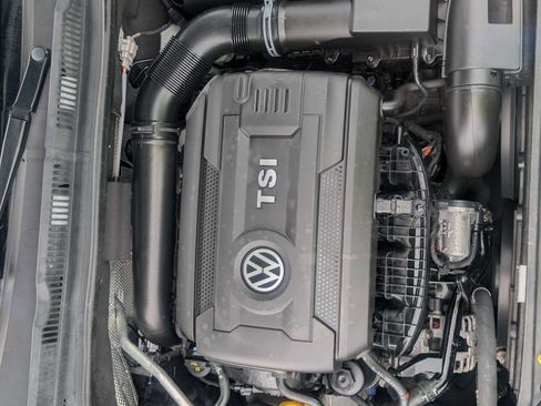 Used 2015 Volkswagen Jetta GLI SEL FWD image 9