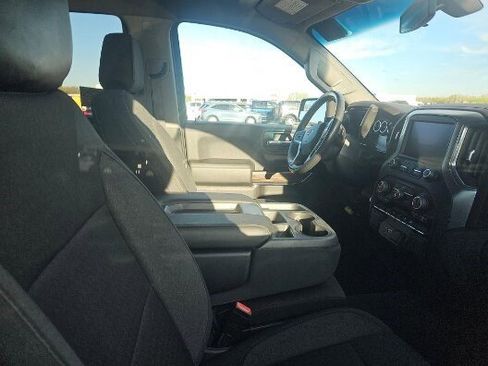 Used 2021 Chevrolet Silverado 1500 LT AWD/4WD image 7