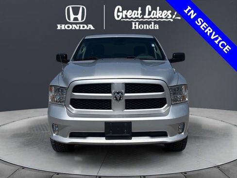 Used 2018 RAM 1500 Express w/ Express Value Package AWD/4WD image 8
