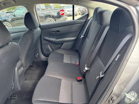 Used 2025 Nissan Sentra SV FWD image 22