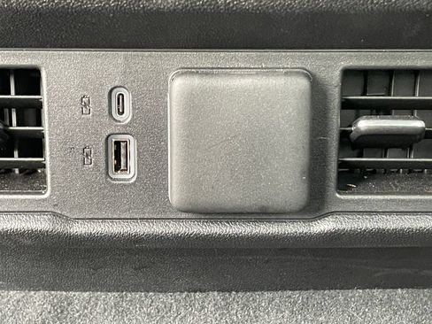 Used 2026 Chevrolet Silverado 1500 LT AWD/4WD image 34
