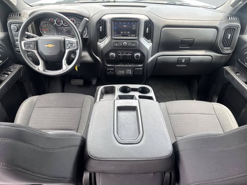 Used 2022 Chevrolet Silverado 2500 Custom w/ Custom Value Package AWD/4WD image 13