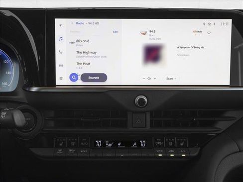 New 2026 Toyota Crown Signia XLE image 7