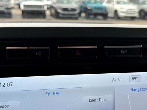 Used 2022 Ford F150 Lariat image 35