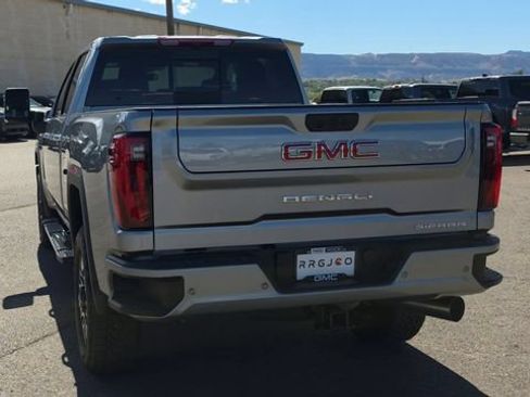 New 2026 GMC Sierra 2500 Denali AWD/4WD image 8
