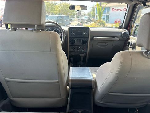 Used 2010 Jeep Wrangler Sport image 13