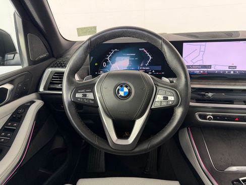 Used 2026 BMW X5 sDrive40i RWD image 11