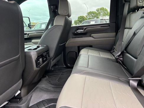 Certified 2024 Chevrolet Silverado 2500 ZR2 w/ Technology Package AWD/4WD image 24