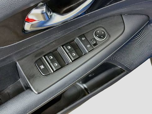 Used 2023 Kia Forte GT-Line w/ GT-Line Premium Package FWD image 19