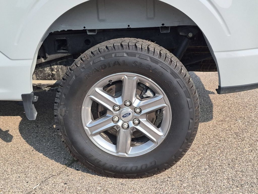 Used 2024 Ford F150 XLT AWD/4WD image 11