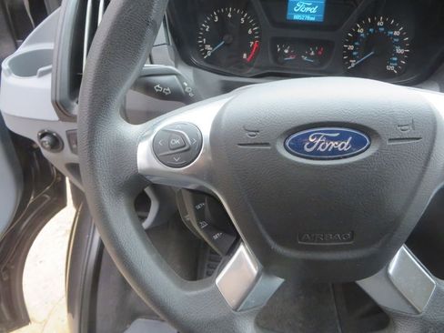 Used 2017 Ford Transit 350 XLT image 10