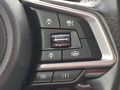 Used 2022 Subaru Forester Premium AWD/4WD image 22