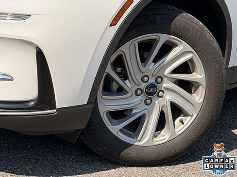Used 2024 Lincoln Corsair AWD w/ Towing Package image 33