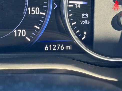 Certified 2024 Buick Enclave Avenir w/ Avenir Technology Package image 23