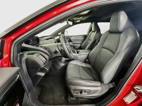 Used 2023 Subaru Solterra AWD image 13