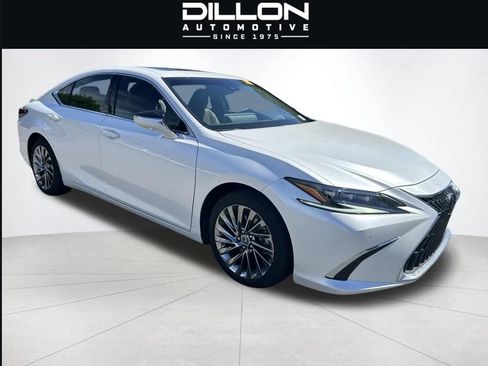 Used 2024 Lexus ES 300h w/ Accessory Package (Z1) FWD image 22