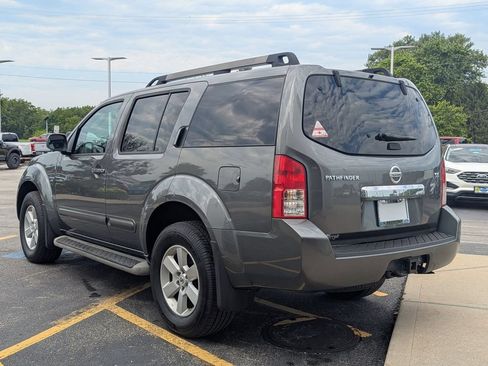 Used 2009 Nissan Pathfinder SE AWD/4WD image 5