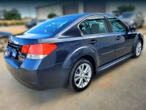 Used 2013 Subaru Legacy 2.5i Premium w/ All-Weather Pkg AWD/4WD image 16