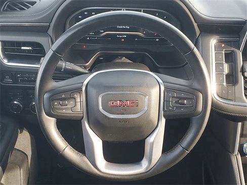 Certified 2024 GMC Yukon XL SLE w/ Gmc Pro Safety Plus Package image 12