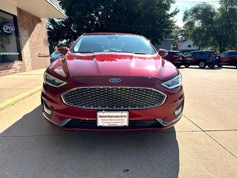 Used 2019 Ford Fusion Titanium image 30