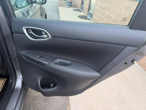 Used 2017 Nissan Sentra SV FWD image 26