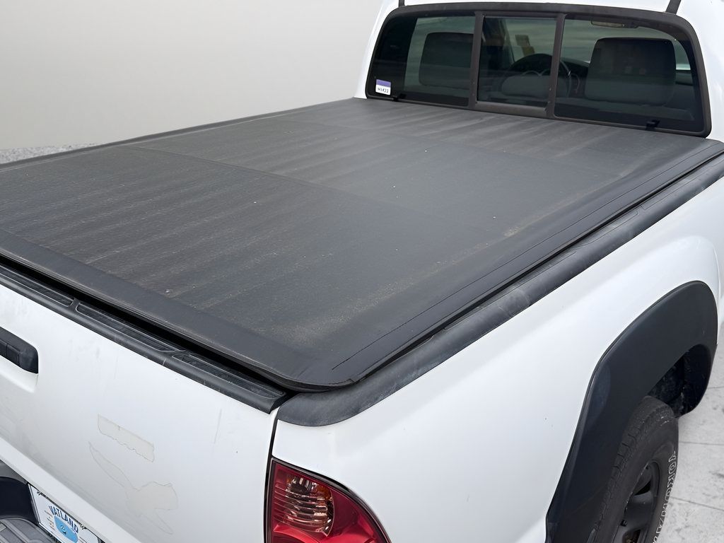 Used 2012 Toyota Tacoma 4x4 Regular Cab image 6