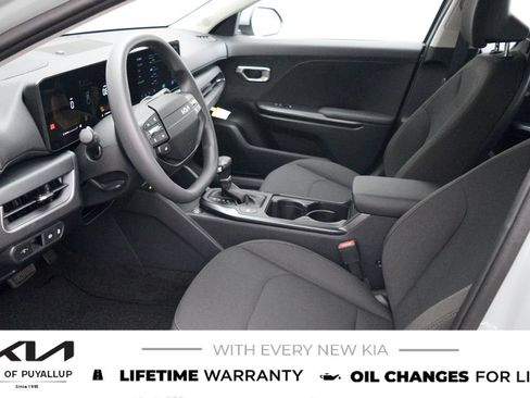 New 2026 Kia K4 FWD image 10