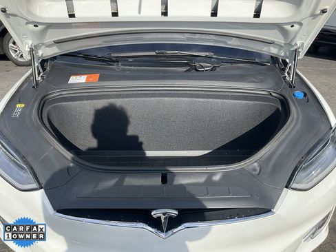 Used 2017 Tesla Model X 75D image 12